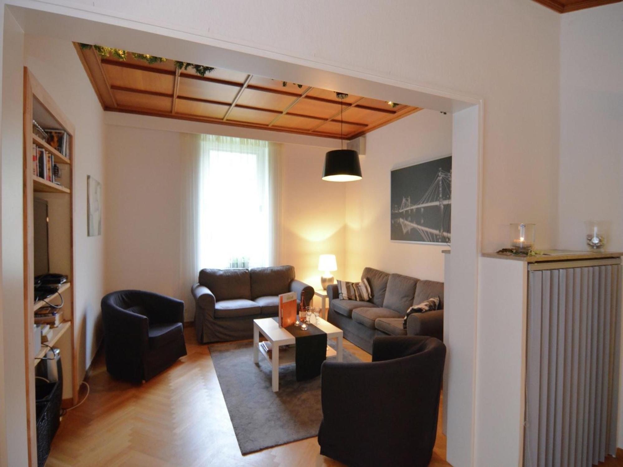 Spacious Apartment In Weser Uplands With Garden Bad Pyrmont Exteriör bild