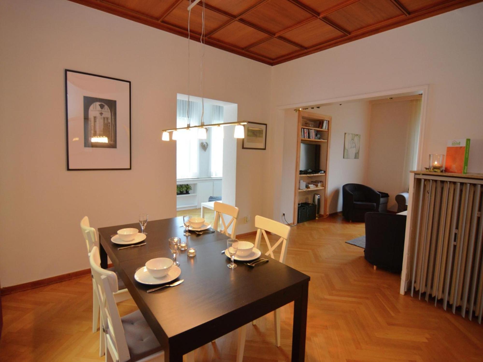 Spacious Apartment In Weser Uplands With Garden Bad Pyrmont Exteriör bild