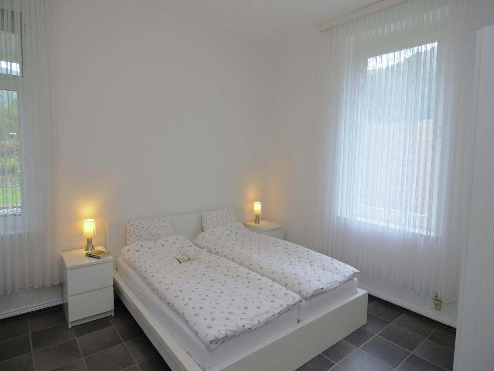 Spacious Apartment In Weser Uplands With Garden Bad Pyrmont Exteriör bild