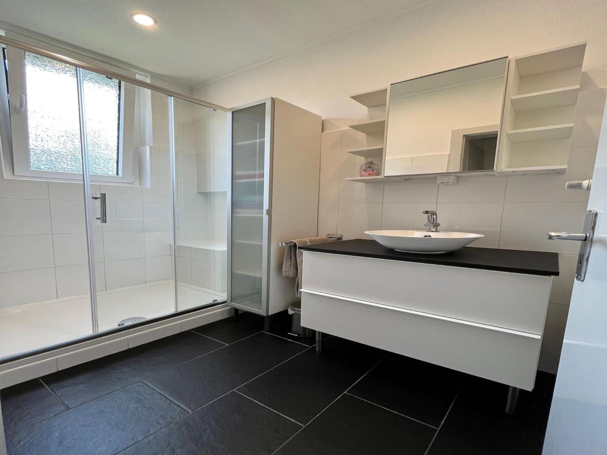 Spacious Apartment In Weser Uplands With Garden Bad Pyrmont Exteriör bild