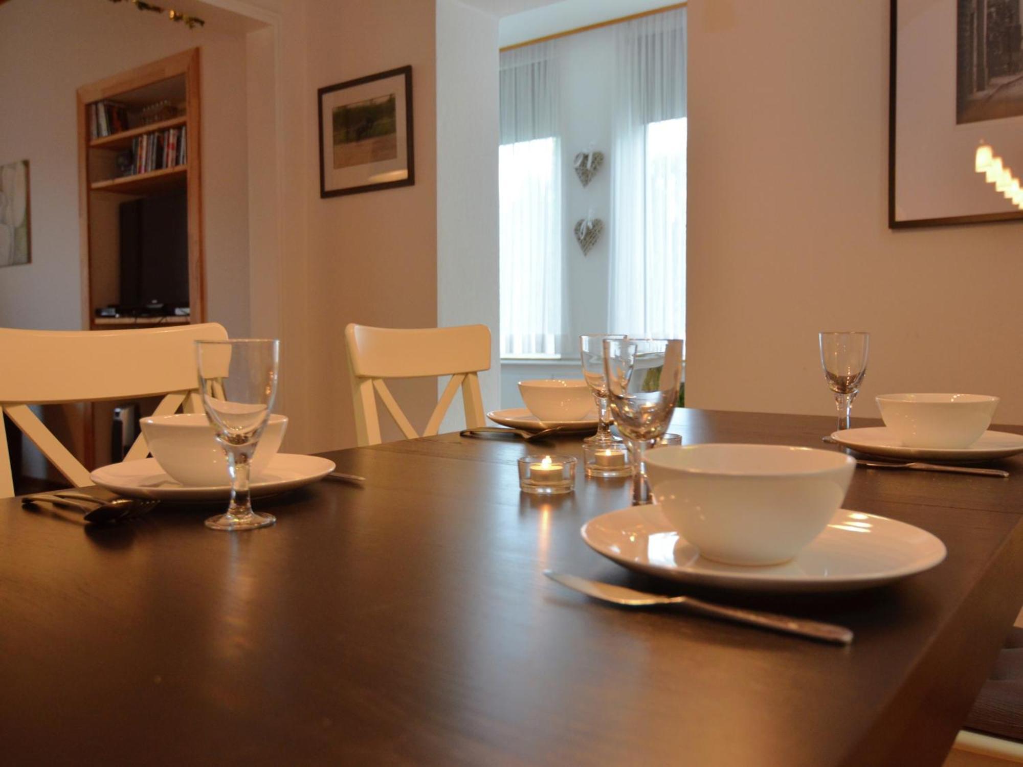 Spacious Apartment In Weser Uplands With Garden Bad Pyrmont Exteriör bild