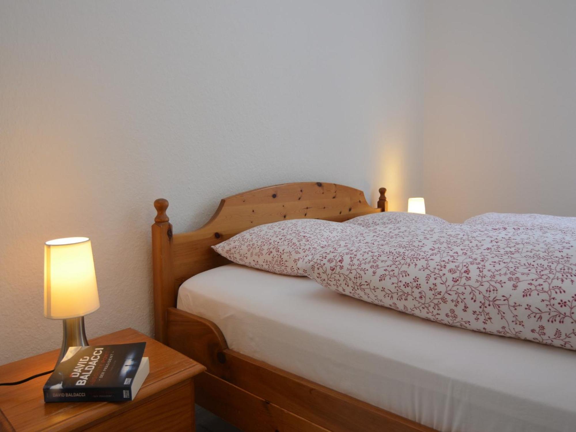 Spacious Apartment In Weser Uplands With Garden Bad Pyrmont Exteriör bild